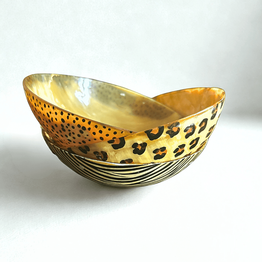 Rare Late 20th Century Hand-Painted Horn Bowl & Spoon Set – Leopard, Zebra, and Chita Prints